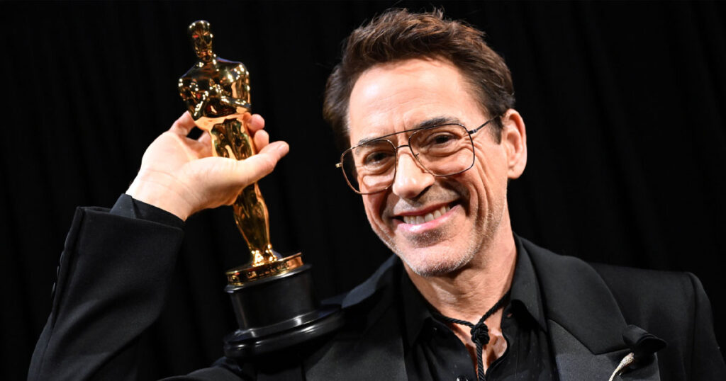 Robert Downey Jr Comeback - Oscar